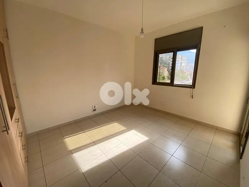 GMK110MM -Apartment for rent in Haret Sakher - شقة للإيجار في حارة صخر