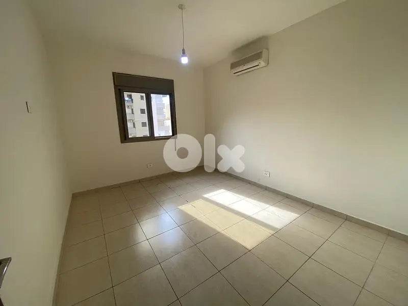 GMK110MM -Apartment for rent in Haret Sakher - شقة للإيجار في حارة صخر