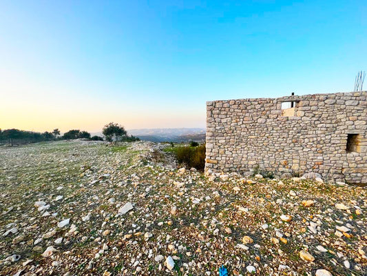 Old house for sale in Batroun - بيت قديم للبيع في البترون