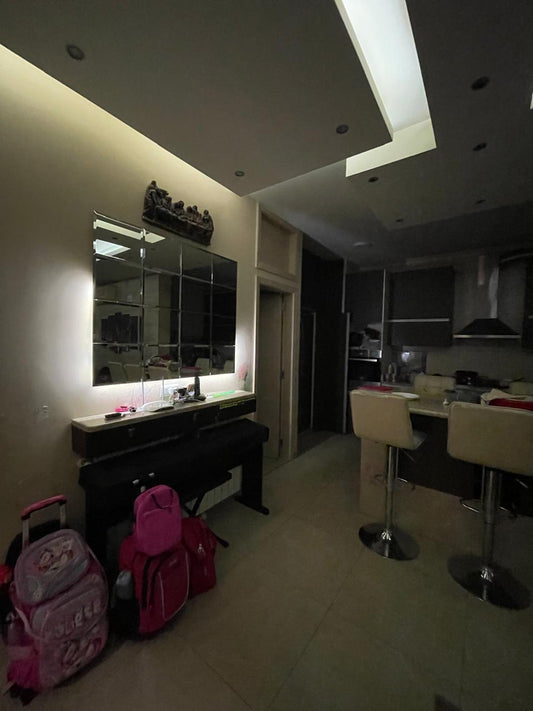 Apartment for sale in ballouneh - شقة للبيع في بلونه