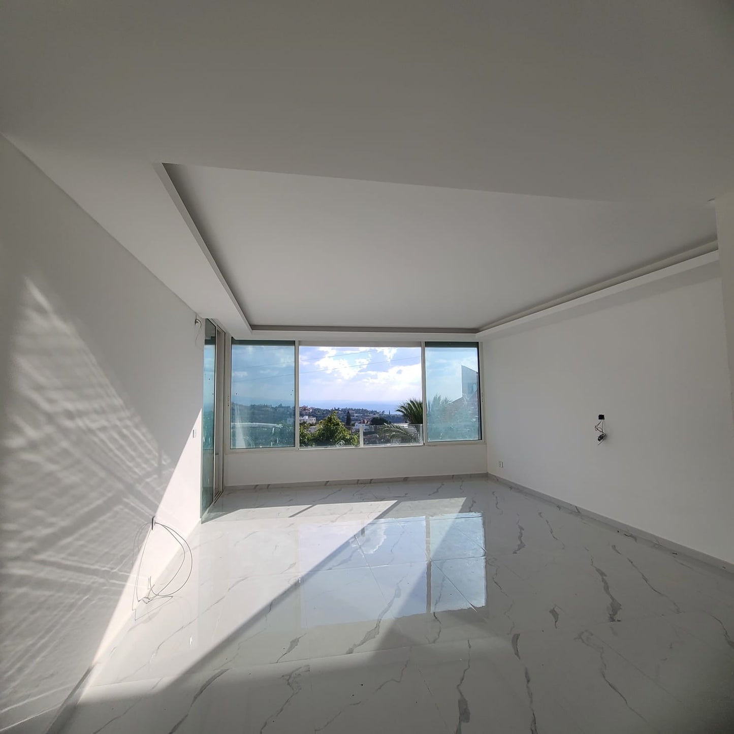 Apartment for sale in Hosrayel - شقة للبيع في حصرايل