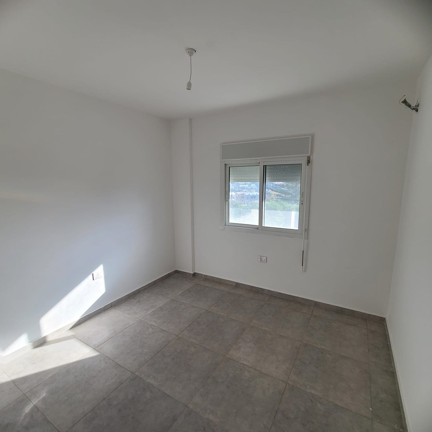 Apartment for sale in Hosrayel - شقة للبيع في حصرايل