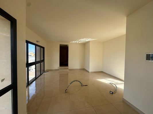Apartment for sale in Jdeideh - شقة للبيع في جديدة