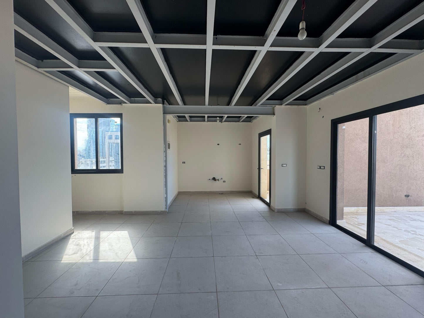 Apartment for sale in Jdeideh - شقة للبيع في جديدة