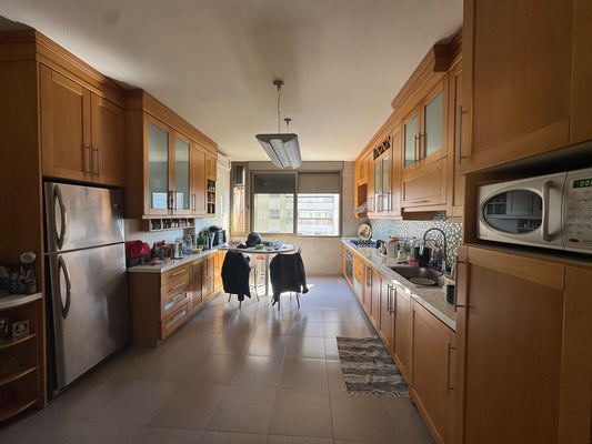 Apartment for sale in Jdeideh - شقة للبيع في جديدة