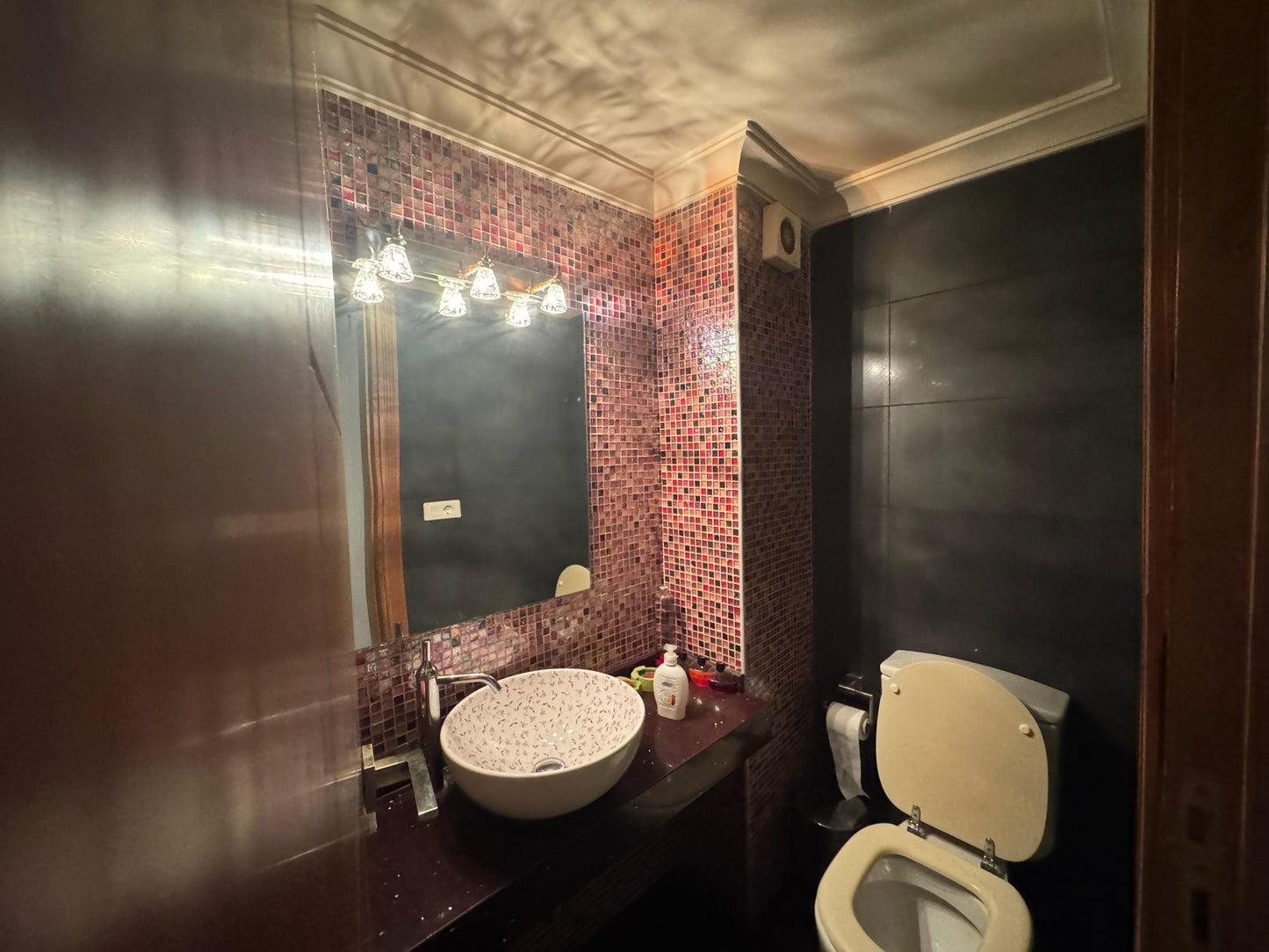 Apartment for sale in Jdeideh - شقة للبيع في جديدة