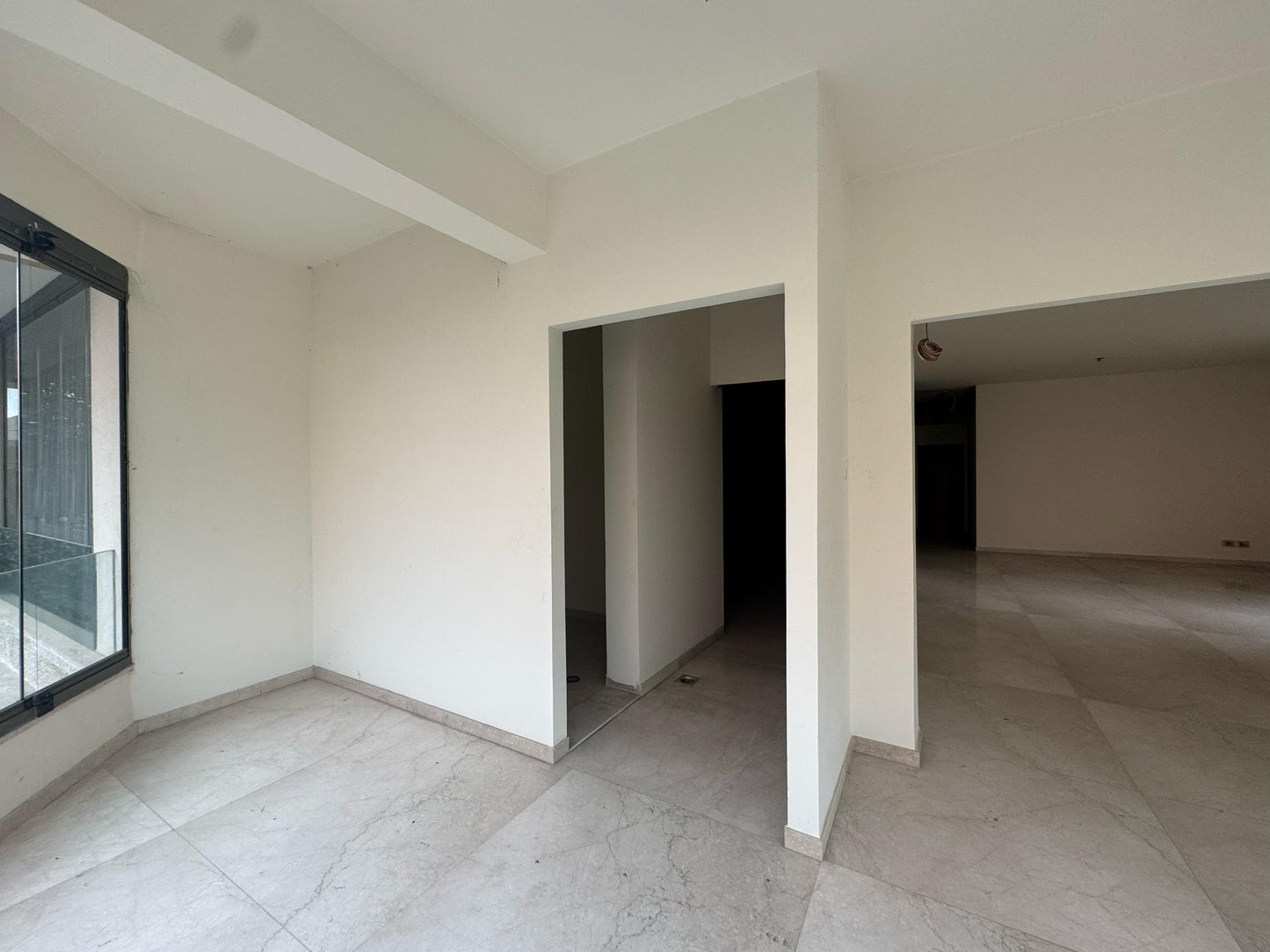 Apartment for sale in Bsalim - شقة للبيع في بساليم