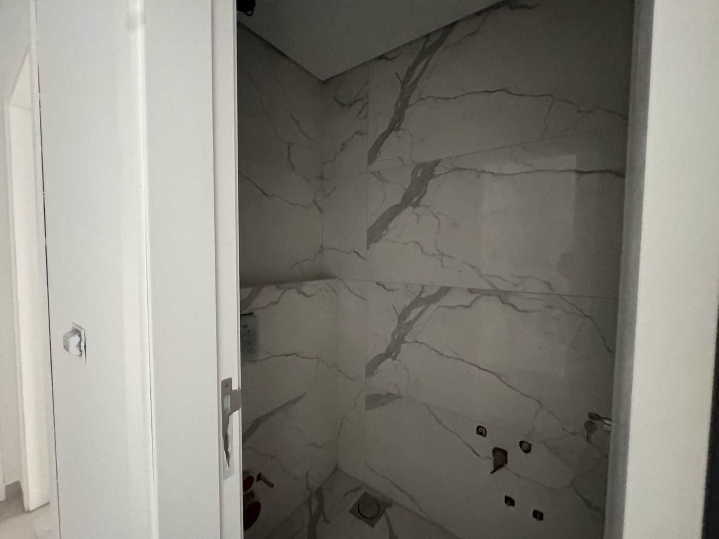 Apartment for sale in Fanar - شقة للبيع في الفنار