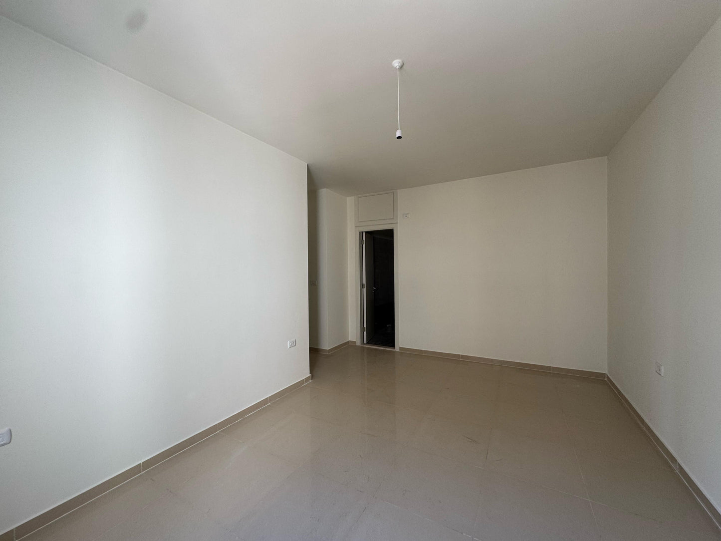 Apartment for sale in Tilal Ain Saadeh - شقة للبيع في تلال عين سعادة