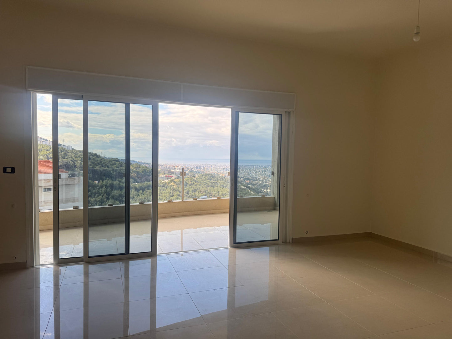 Apartment for sale in Bsalim - شقة للبيع في بصاليم