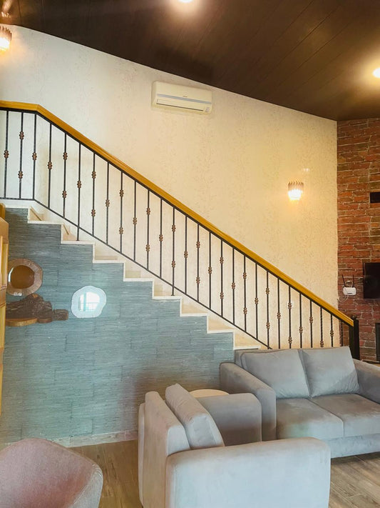 Land with an Old House in Chahtoul - أرض مع منزل قديم في شحتول