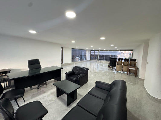 Show Room for rent in Sen El Fil - معرض للإيجار في سن الفيل