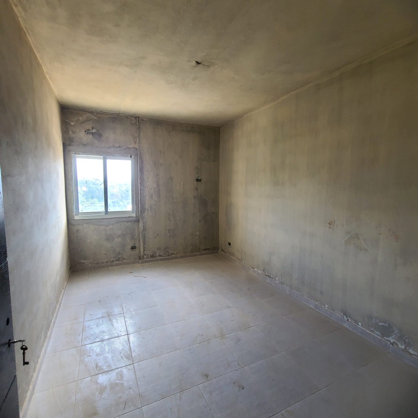 Apartment for sale in Hosrayel - شقة للبيع في حصرايل