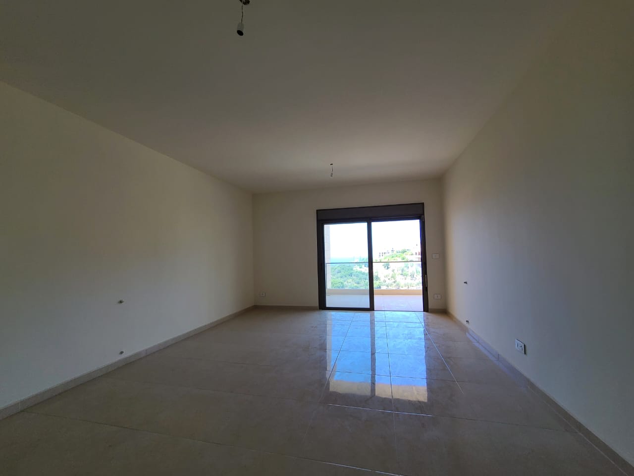 Apartment for sale in Jedeyel - شقة للبيع في جدايل
