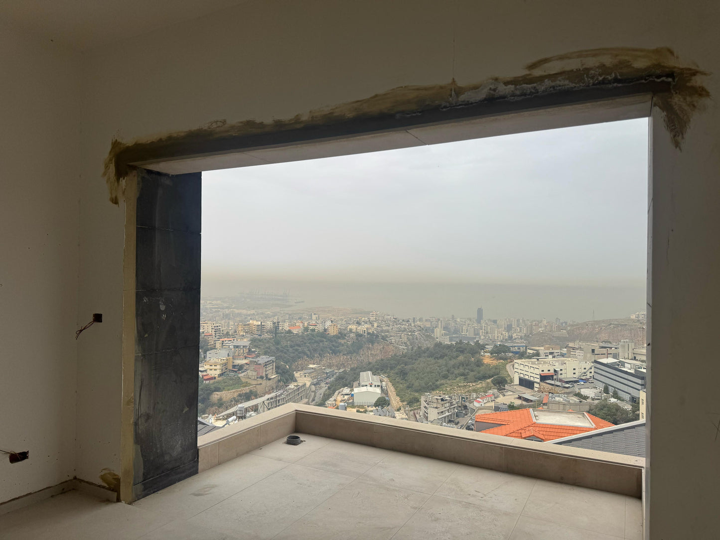 Apartment for sale in Tilal Ain Saadeh - شقة للبيع في تلال عين سعاده