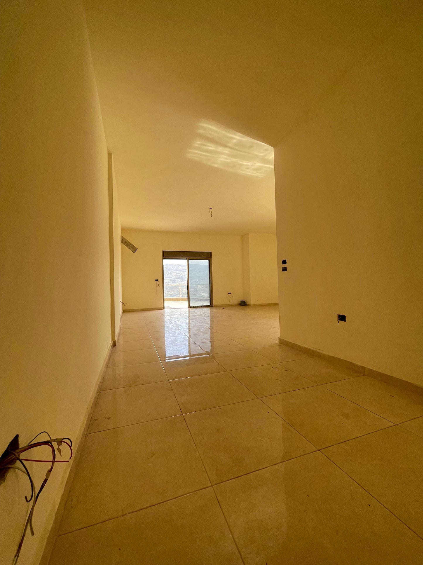 Apartment for sale in Ajaltoun - شقة للبيع في عجلتون
