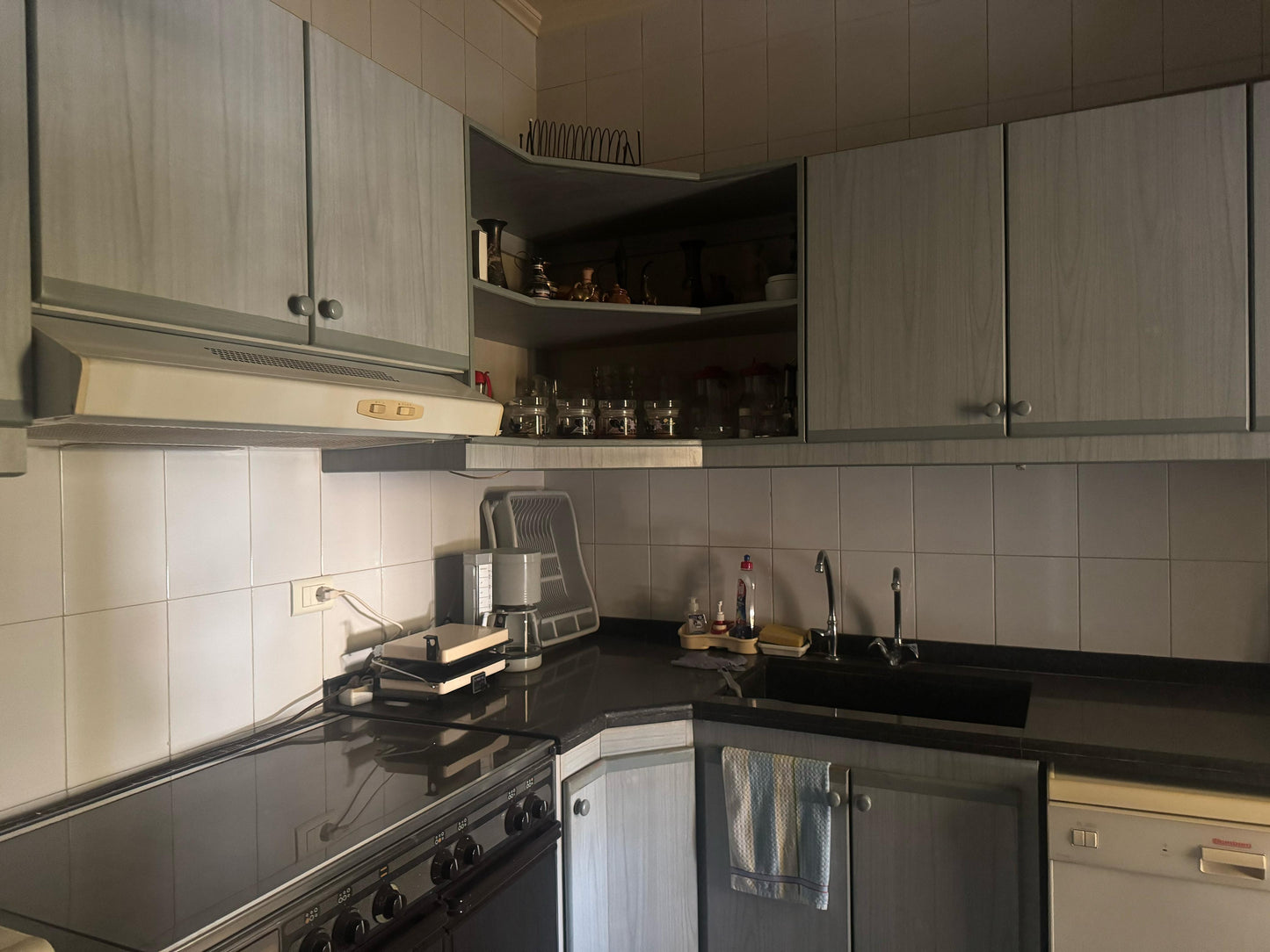 Apartment for sale in Tilal Ain Saadeh - شقة للبيع في تلال عين سعادة