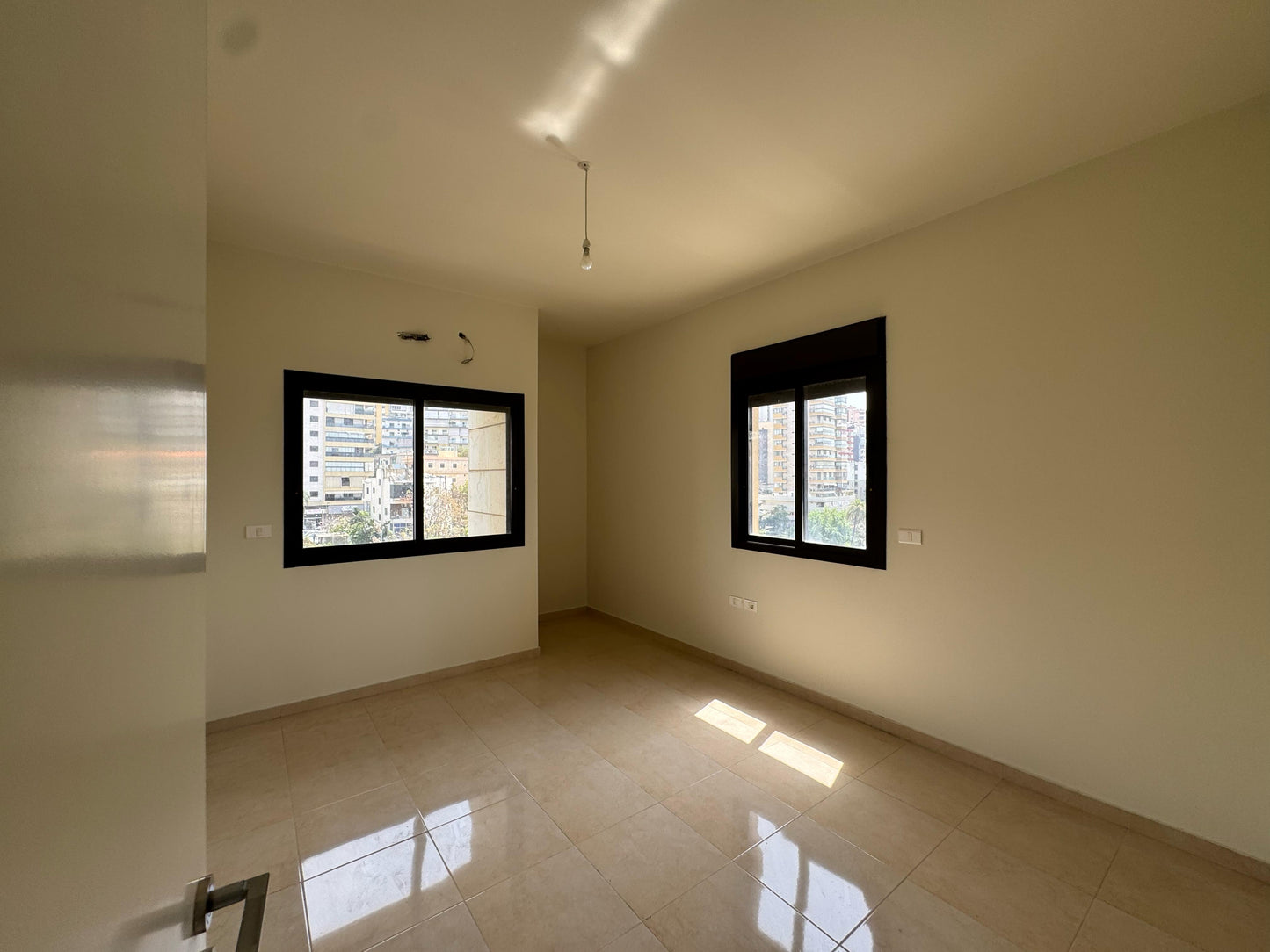 Apartment for sale in Jal El Dib - شقة للبيع في جل الديب