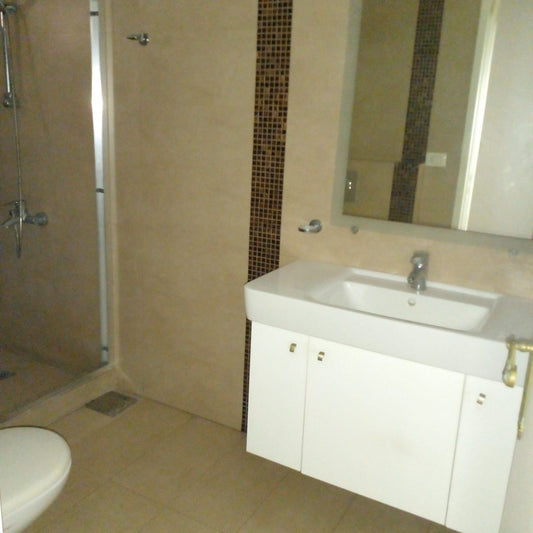 Apartment for sale in Msaytbeh - شقة للبيع في المصيطبة