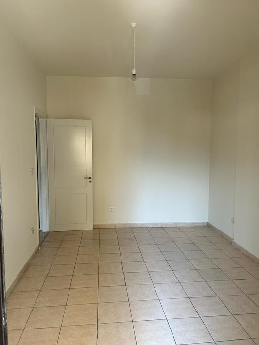 Apartment for sale in Jdeideh - شقة للبيع في الجديدة