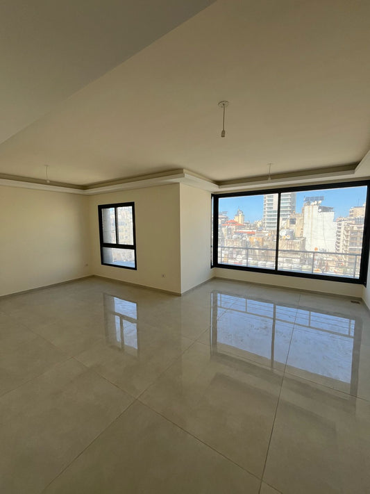 Apartment for sale in Verdun - شقة للبيع في فردان