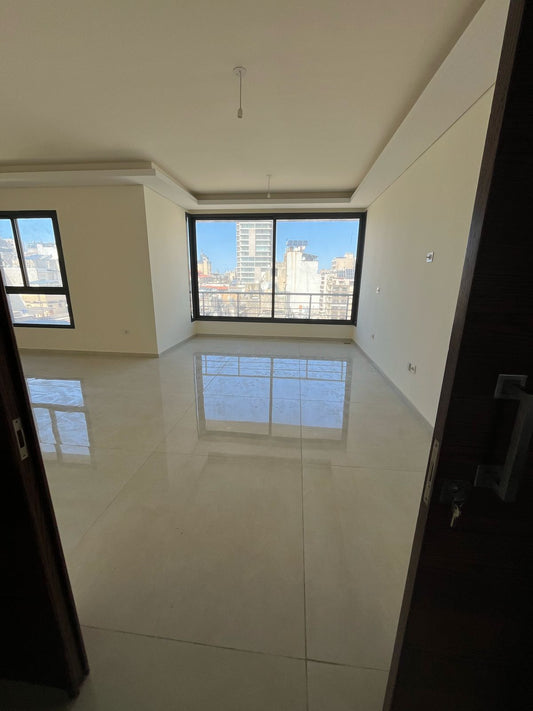 Apartment for sale in Verdun - شقة للبيع في فردان