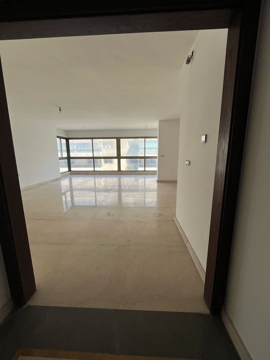 Apartment for sale in Msaytbeh - شقة للبيع في المصيطبة