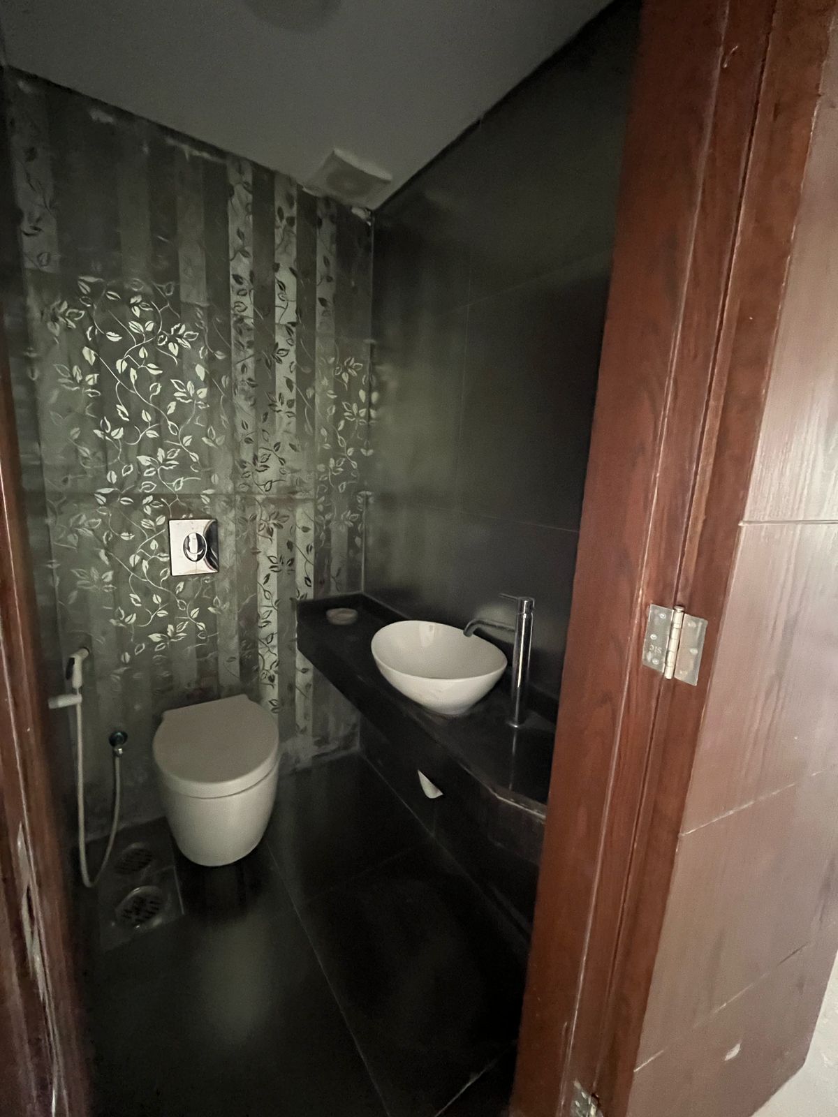 Apartment for sale in Msaytbeh - شقة للبيع في المصيطبة