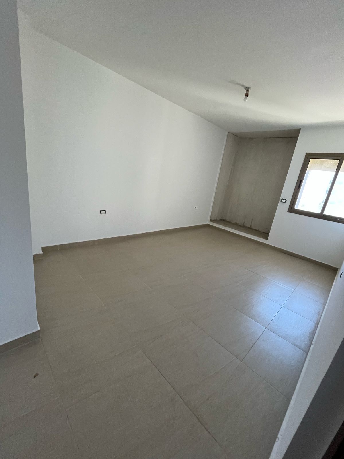 Apartment for sale in Msaytbeh - شقة للبيع في المصيطبة