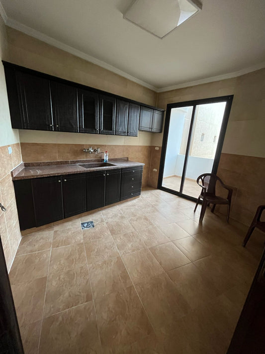 Apartment for sale in Beirut - شقة للبيع في بيروت