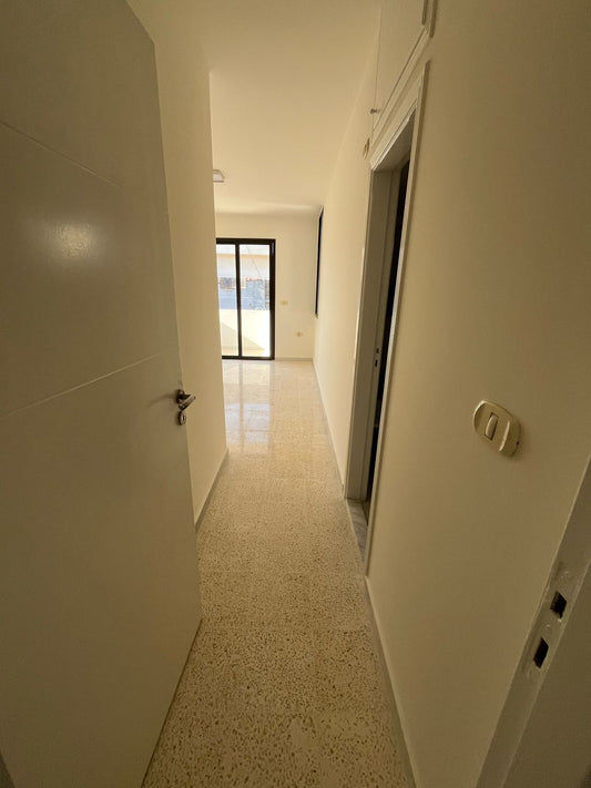 Apartment for sale in Beirut - شقة للبيع في بيروت