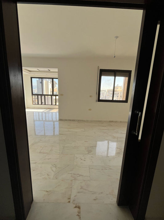 Apartment for sale in Beirut - شقة للبيع في بيروت