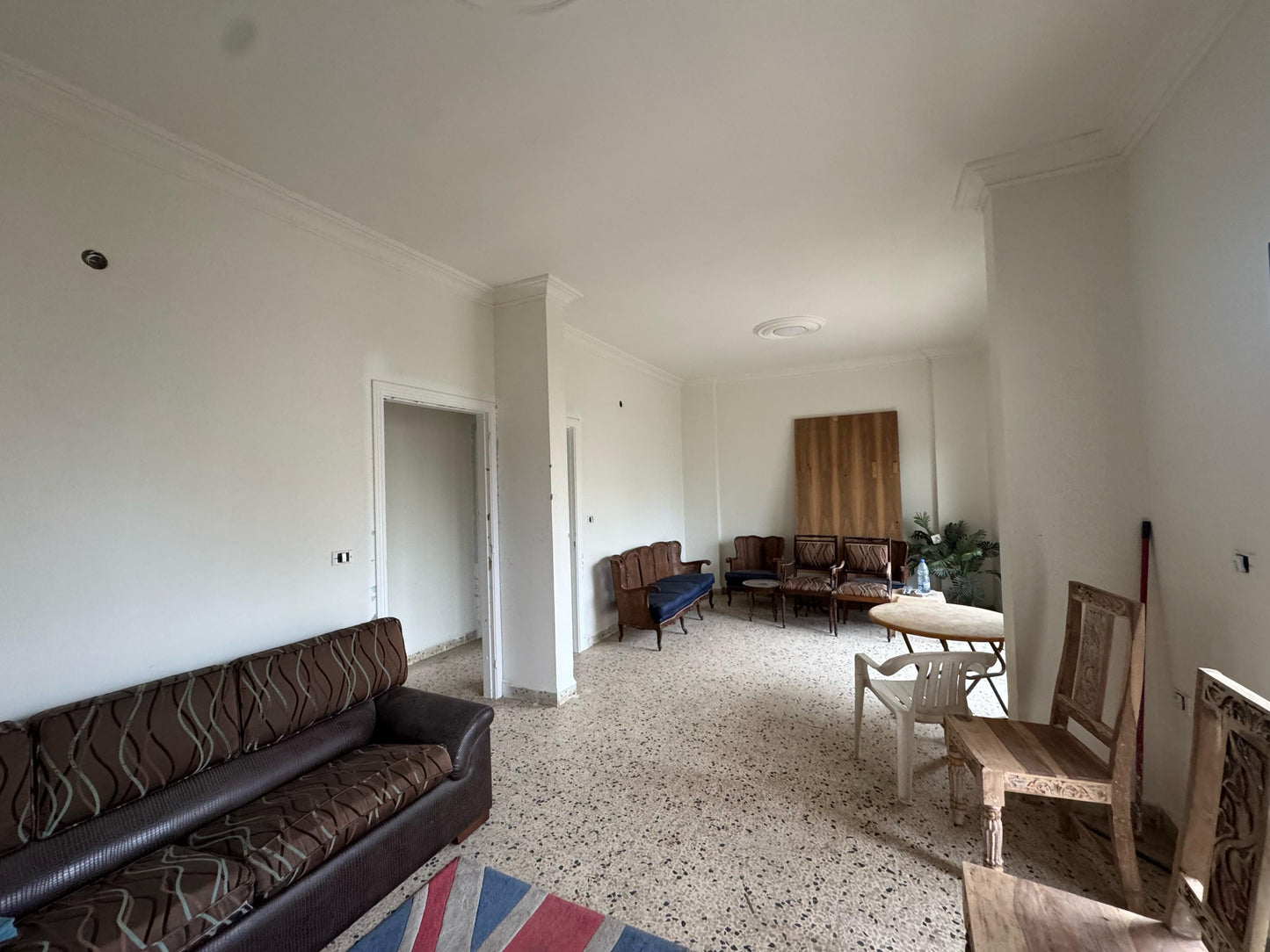 Apartment for sale in Jdeideh - شقة للبيع في الجديدة