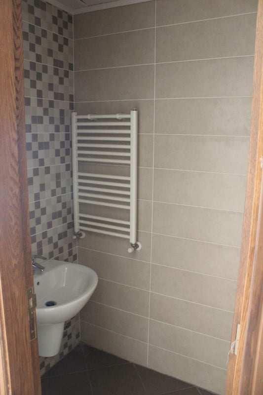 Apartment for sale in Ain Aar - شقة للبيع في عين عار