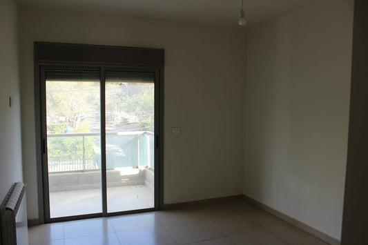 Apartment for sale in Ain Aar - شقة للبيع في عين عار
