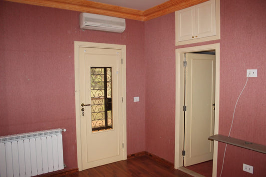 Villa for rent in Ain Aar - فيلا للإيجار في عين عار