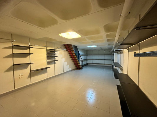 Store for rent in Jdeideh - محل للإيجار في جديدة
