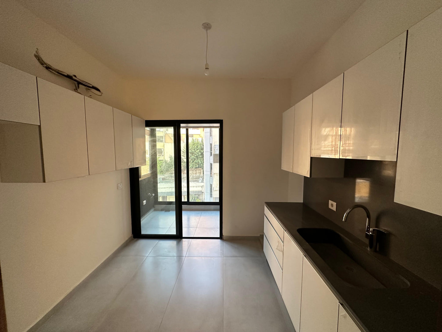 Apartment for rent in Jal El Dib - شقة للإيجار في جل الديب