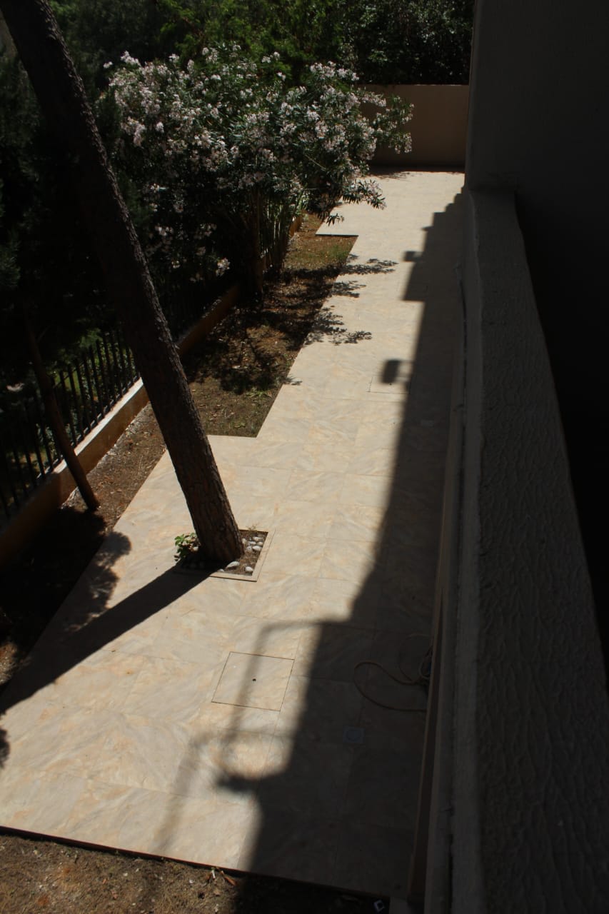 Apartment for sale in Dik El Mehdi - شقة للبيع في ديك المحدي