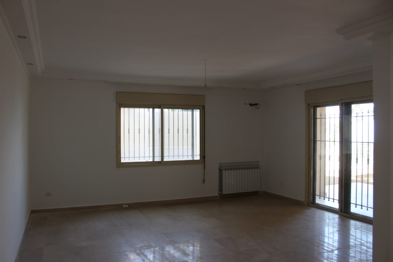 Apartment for sale in Dik El Mehdi - شقة للبيع في ديك المحدي