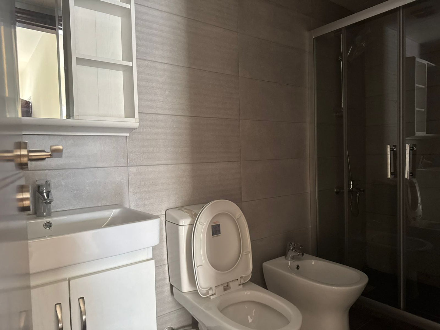 Apartment for sale in Bsalim - شقة للبيع في بصاليم