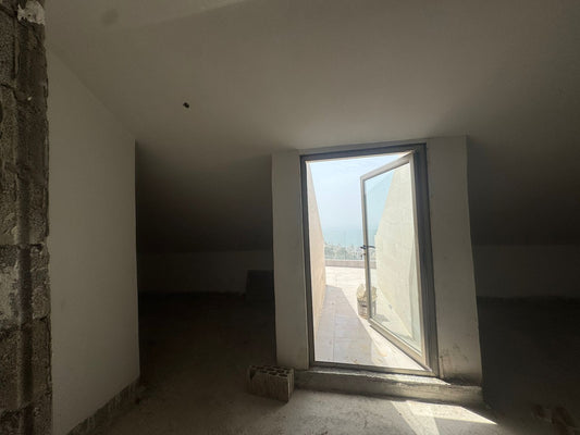 Apartment for sale in Bsalim - شقة للبيع في بصاليم
