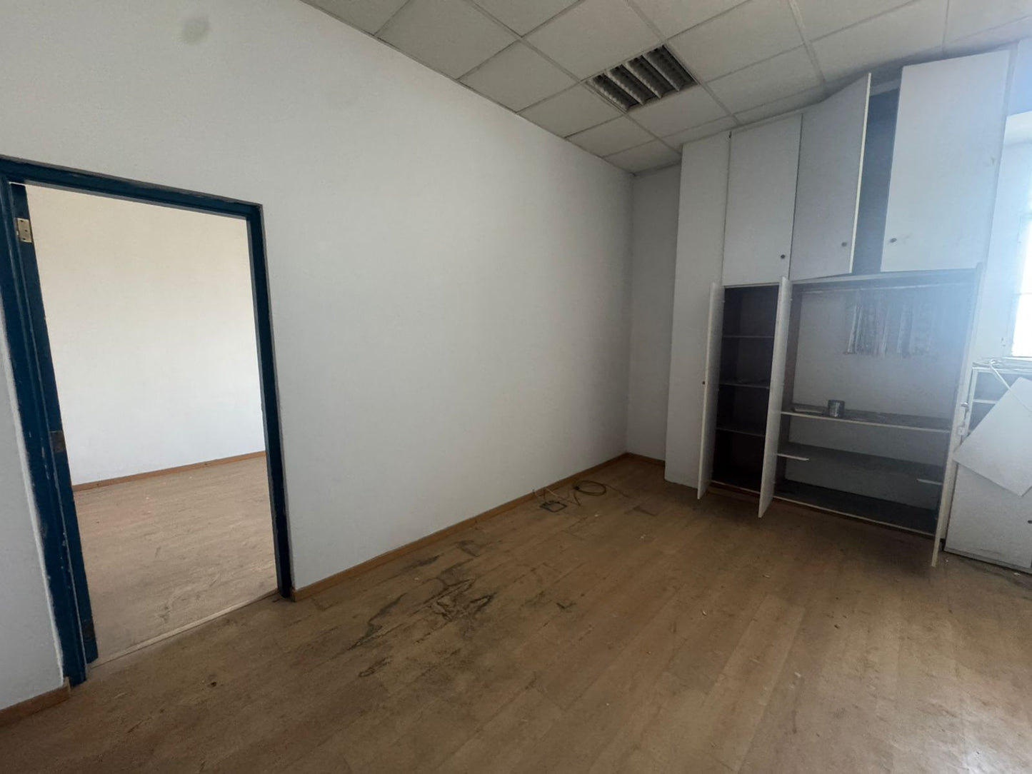 Depot for rent in Nahr El Mot - مستودع للإيجار في نهر الموت