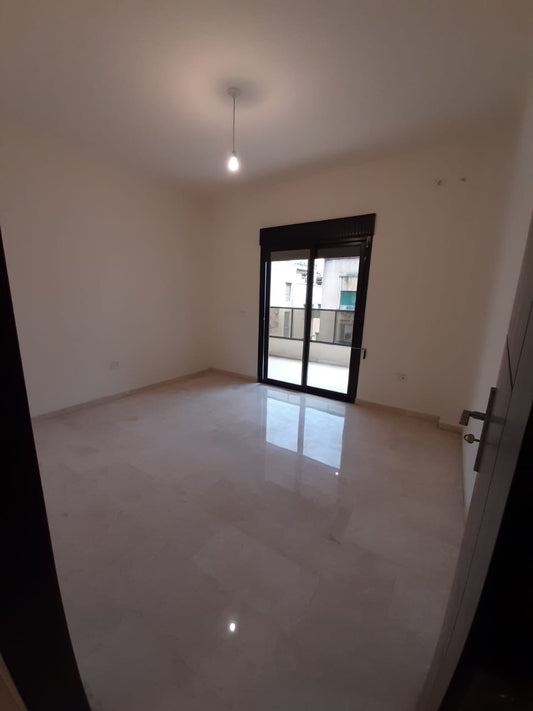 Apartment for sale in Ras El Nabeh - شقة للبيع في رأس النبع