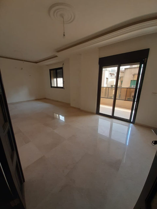 Apartment for sale in Ras El Nabeh - شقة للبيع في رأس النبع