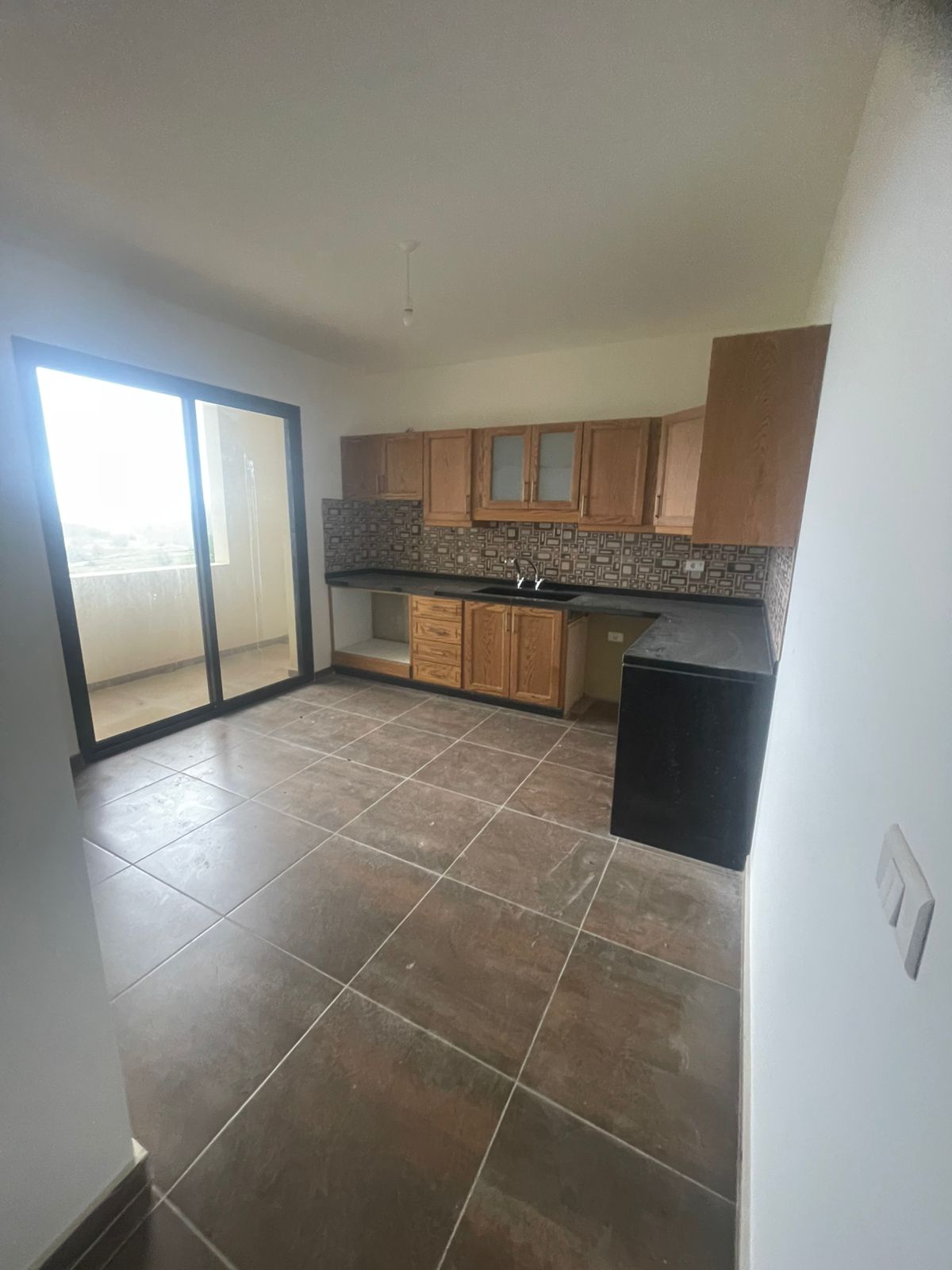 Apartment for sale in Jbeil - شقة للبيع في جبيل