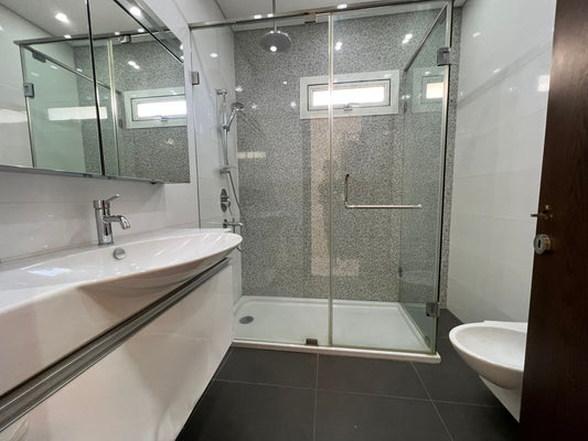 Apartment for sale in Achrafiyeh - شقة للبيع في الأشرفية