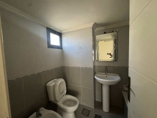 Apartment for sale in Dekweneh - شقة للبيع في الدكوانة