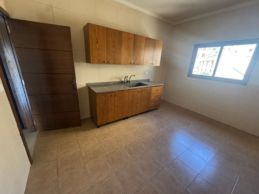 Apartment for sale in Dekweneh - شقة للبيع في الدكوانة