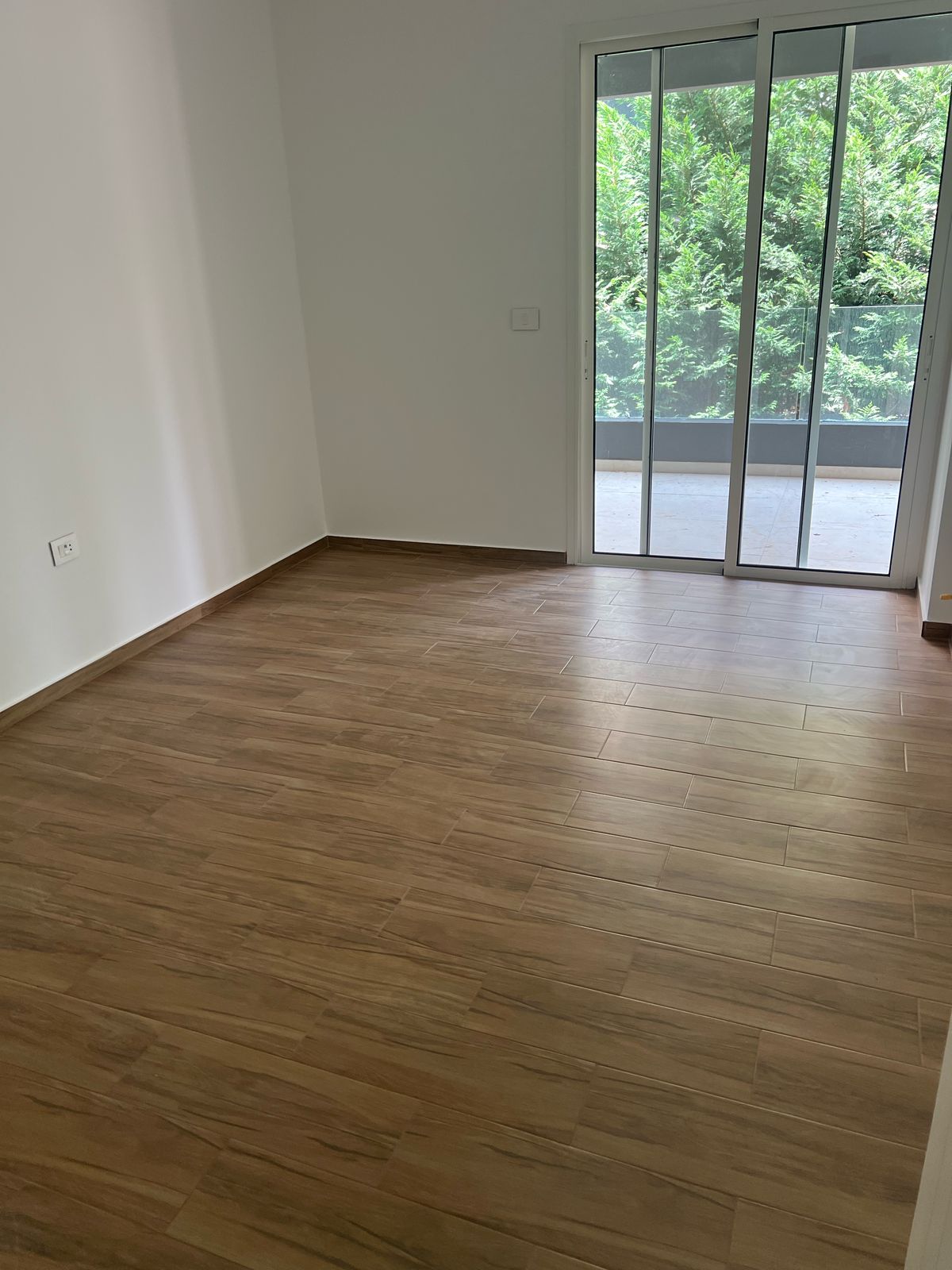 Apartment for sale in Jbeil - شقة للبيع في جبيل